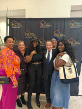 Load image into Gallery viewer, Palm & Ivy Signature Tote